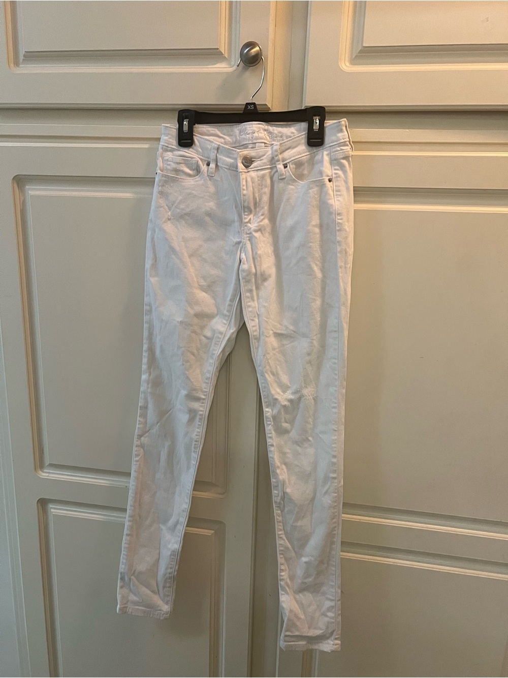 Chip & Pepper White Skinny Jeans - Women's